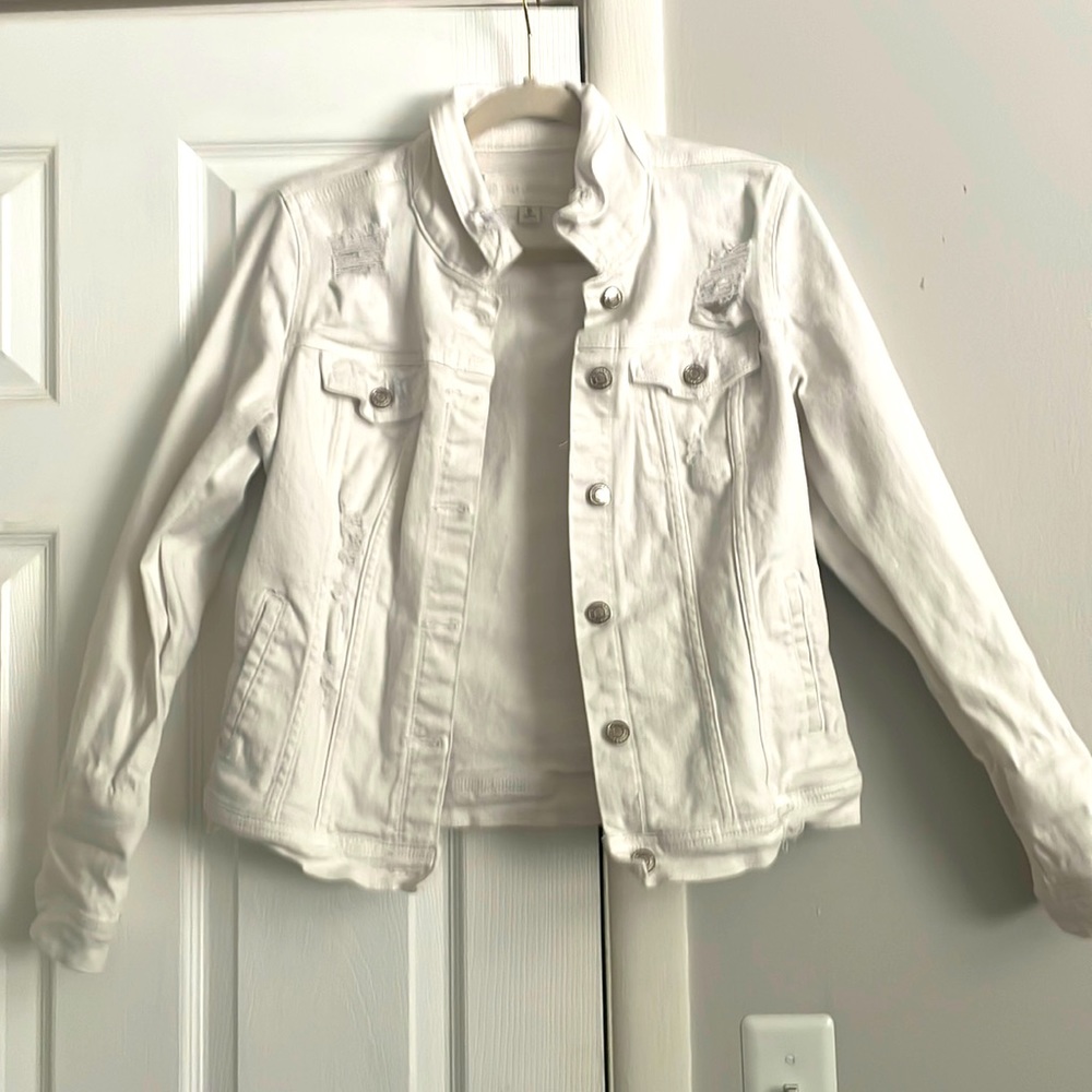 Maurices Brand White ripped Denim Jacket size S